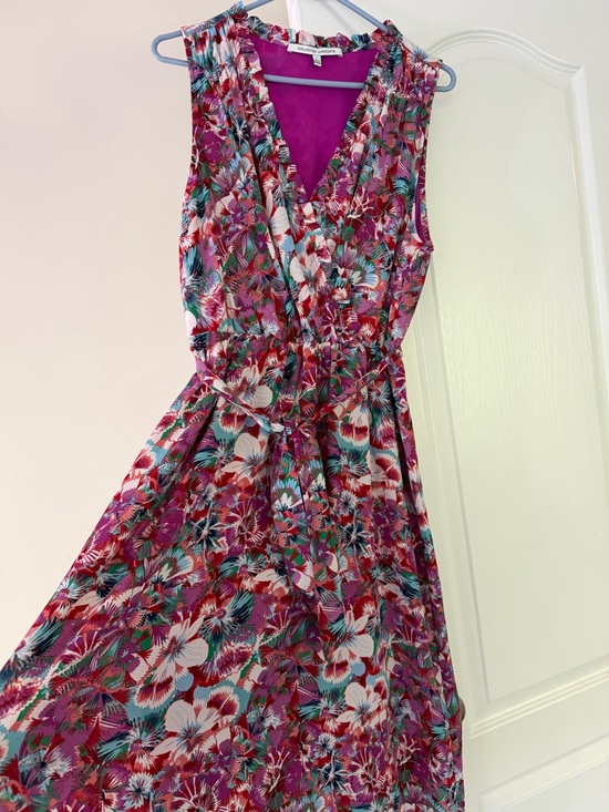 Collective Concepts Dresses & Skirts - Collective Concepts Pink Floral Sleeveless Midi Dress